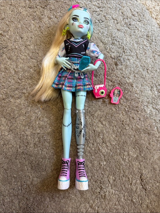 monster high Other - Mattel Monster High G3 Frankie Stein Doll with Plaid Skirt and Pink Accessories